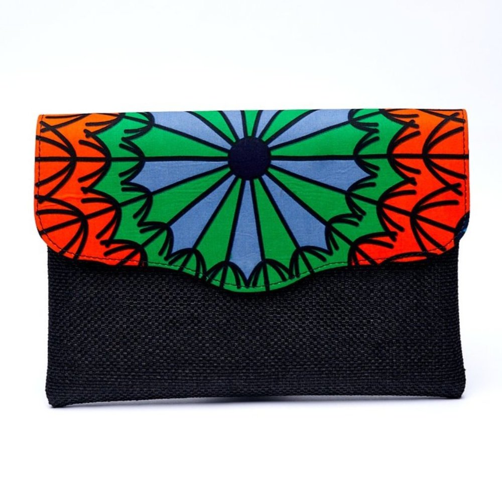 AyoMi Signature Clutch
